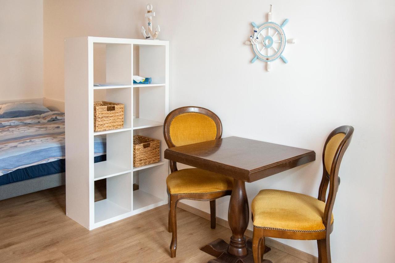 Neptun 2 Apartment Бад Рагаз Екстериор снимка